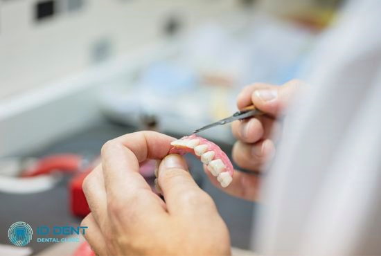 Индивидуальное изготовление нейлонового протеза в зуботехнической лаборатории